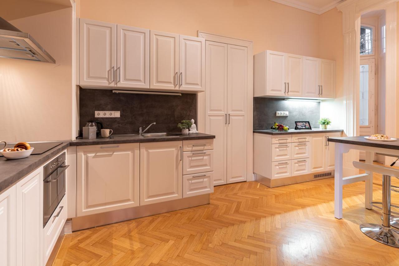 Matilda Luxury Suite Apartment Budapest Ngoại thất bức ảnh