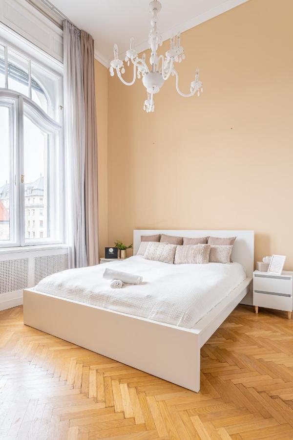 Matilda Luxury Suite Apartment Budapest Ngoại thất bức ảnh